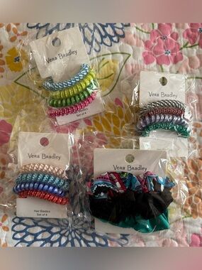 NWT Vera Bradley scrunches and hair ties 4 packs